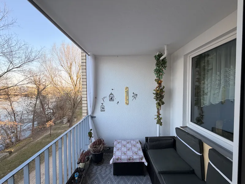 Helle 2-Zimmer-Wohnung mit direktem Havelblick und Aufzug — photo 1